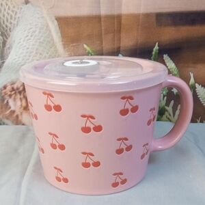 🏠 Pink Cherry Souper Mug with Lid
